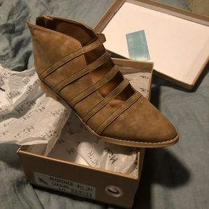 Free People Mule